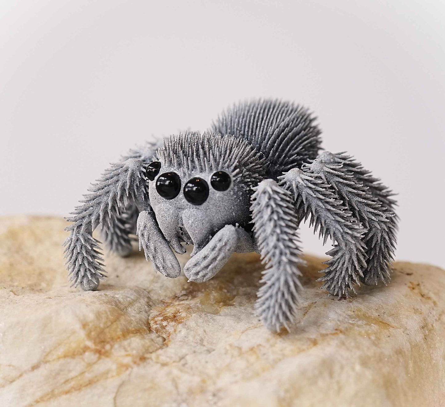 CUBO Jumping Spider Toy